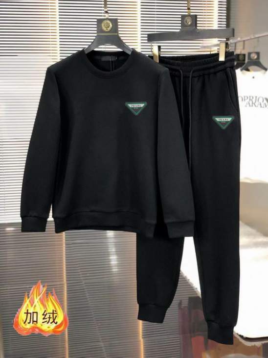 Picture of Prada Sweater Suits _SKUPradaM-4XLkdtn14142146